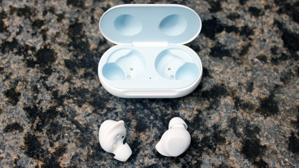 نقد و بررسی هدفون سامسونگ Galaxy Buds - گوشی پلازا