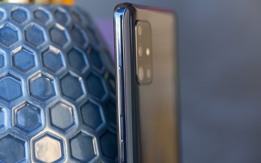 نقد و بررسی گوشی Samsung Galaxy A51 - گوشی پلازا