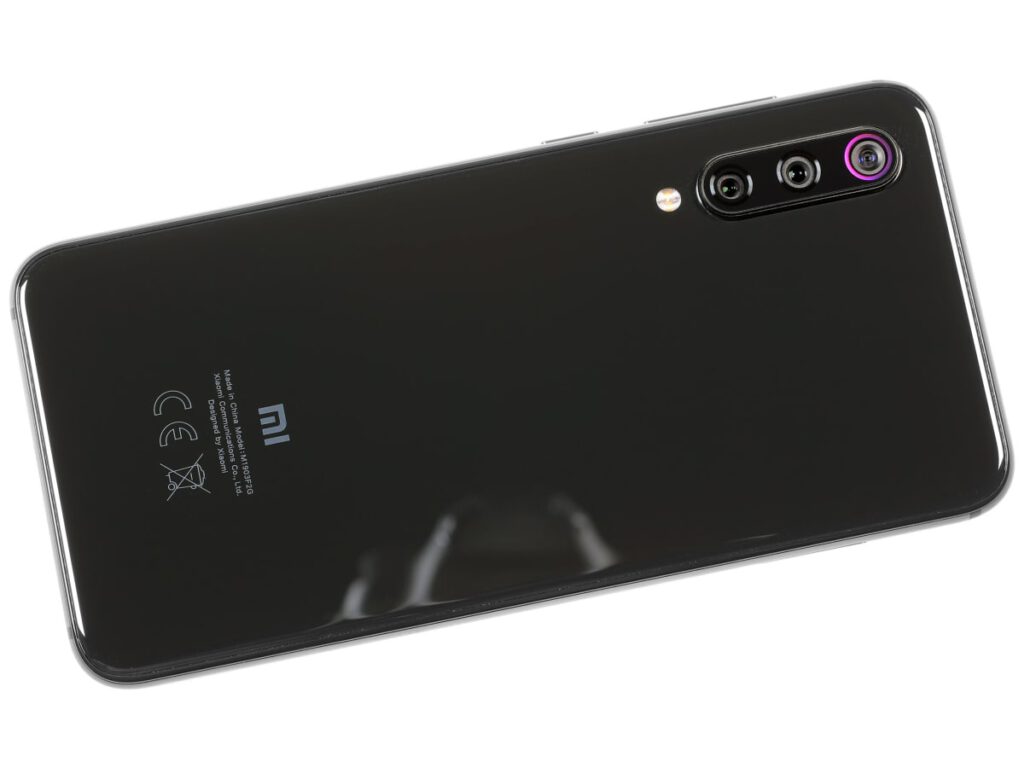 نقد و بررسی گوشی Xiaomi Mi 9 SE - گوشی پلازا