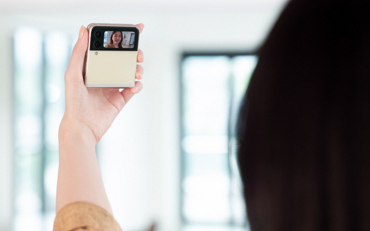 گلکسی زد فلیپ ۳ سامسونگ