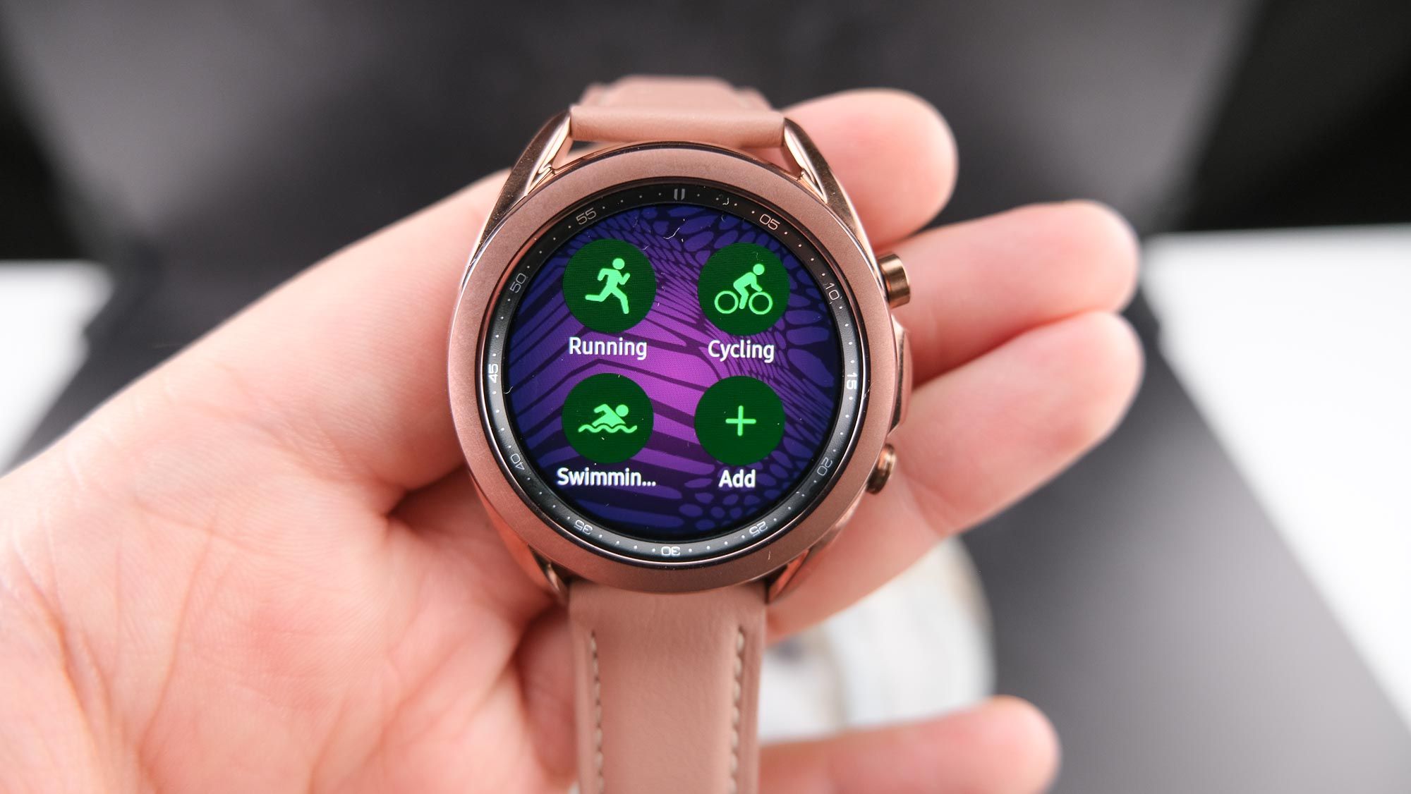 ساعت‌های هوشمندی که از قابلیت اتصال گلکسی واچ به آیفون پشتیبانی می‌کنند