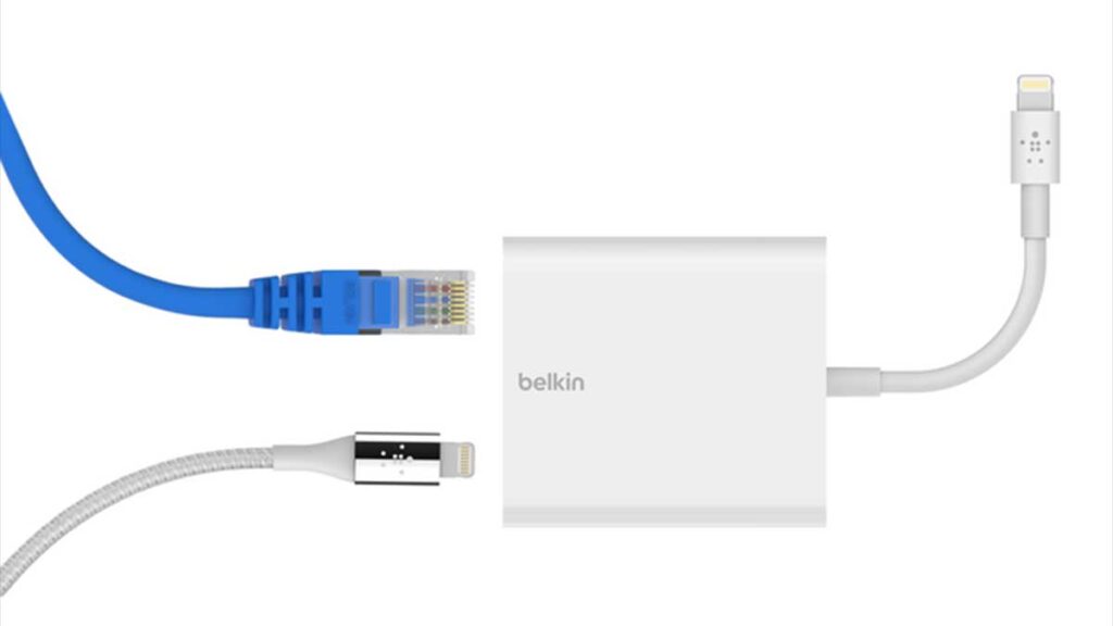 Belkin Ethernet + Power Adapter