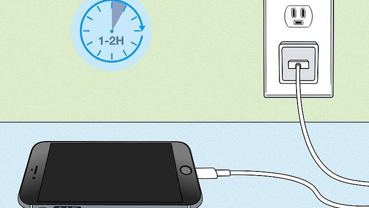 آیا شارژ کردن گوشی از شب تا صبح به باتری آسیب می‌رساند؟