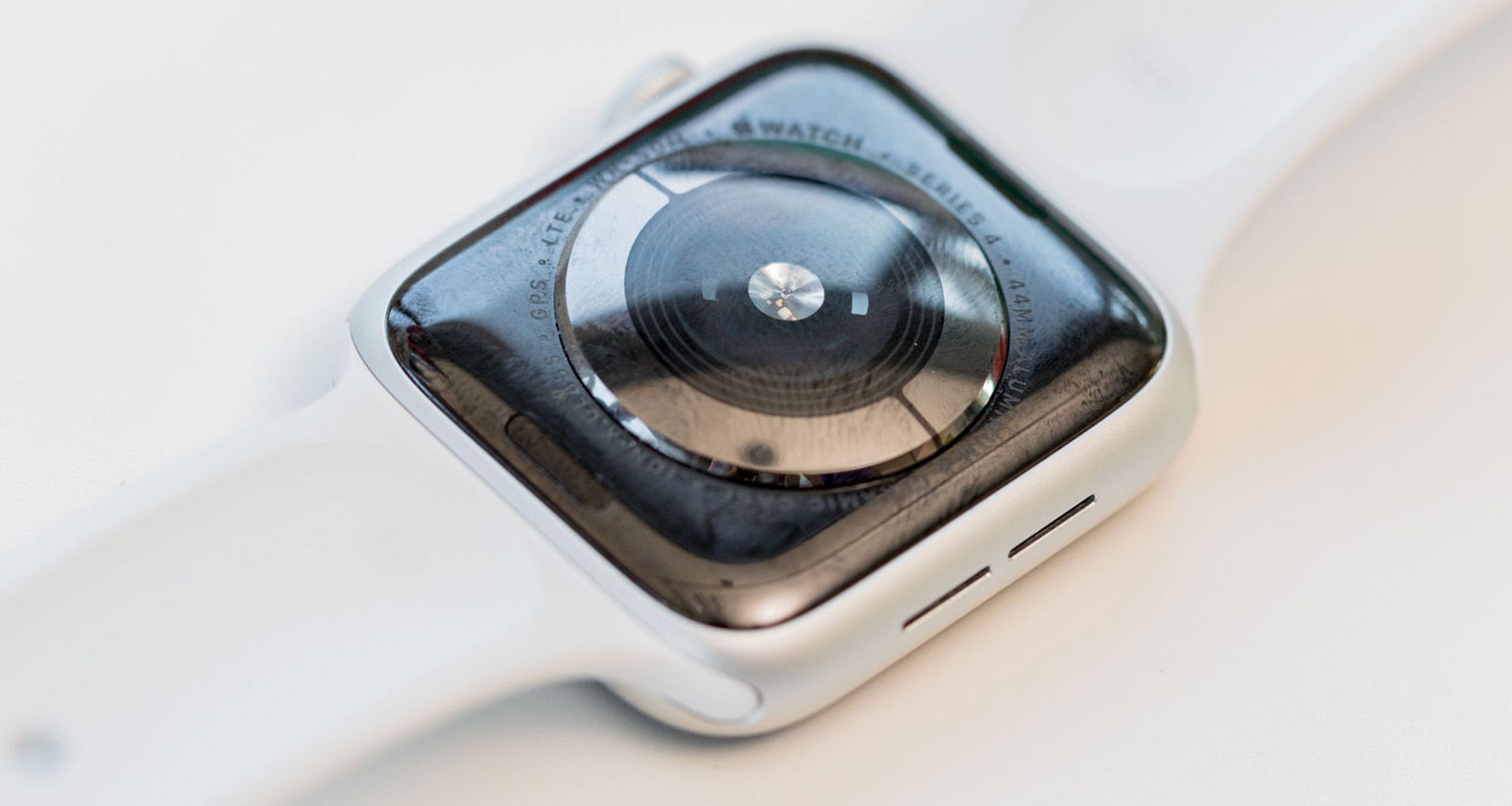 اپل واچ سری 4 - گوشی پلازا